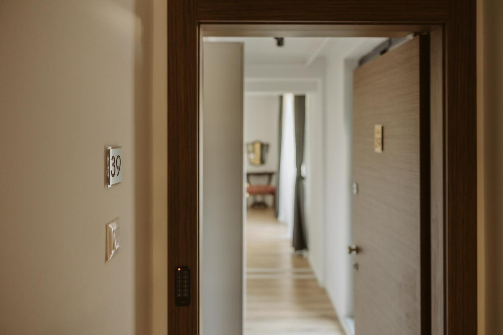 Dec Apartments Bukares Bagian luar foto